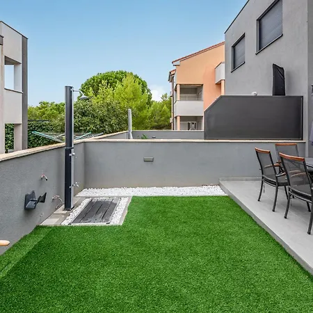 3 Bedroom Gorgeous In *