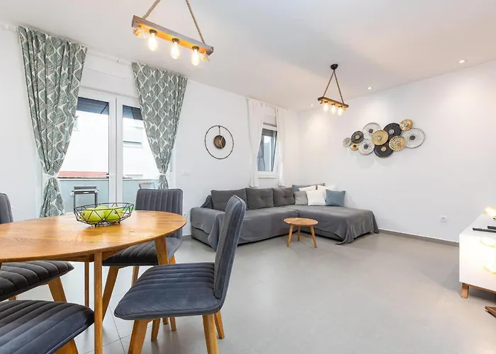 3 Bedroom Gorgeous In