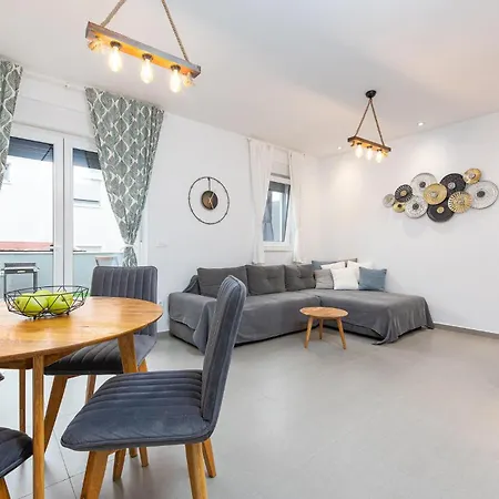3 Bedroom Gorgeous In