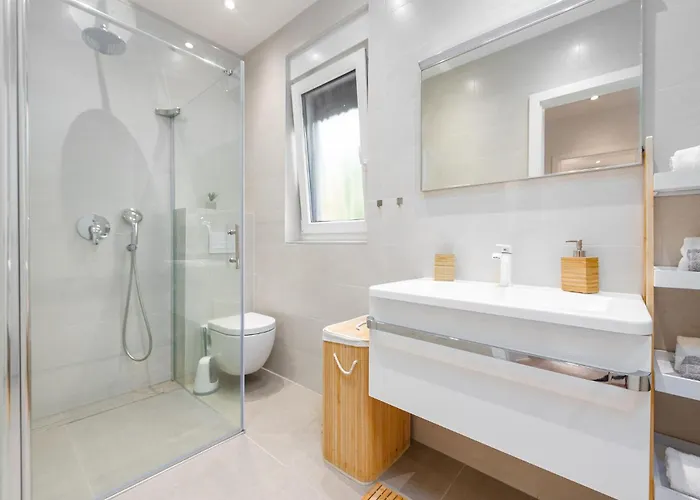 3 Bedroom Gorgeous In Vrsi